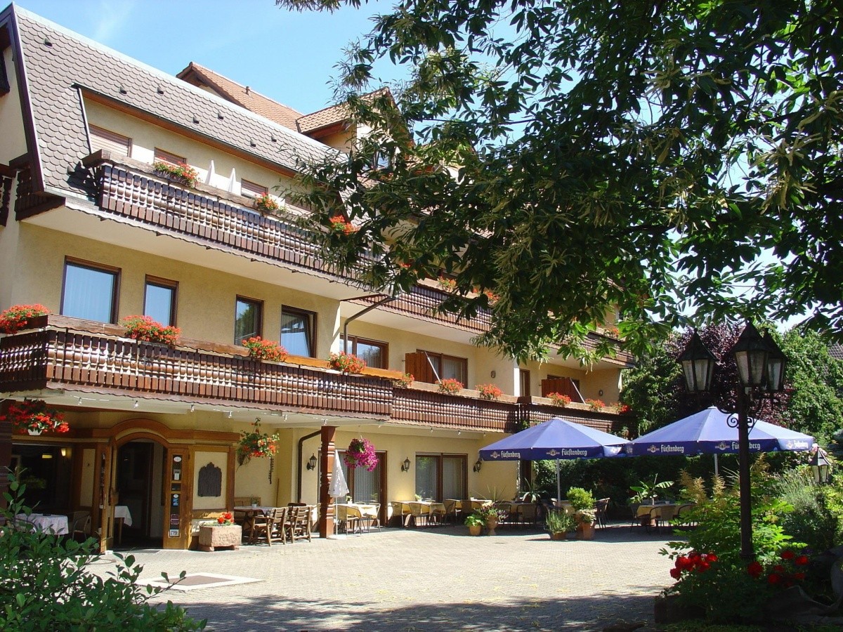 Hotel Pflug (Oberkirch) - Bádensko-Württembersko