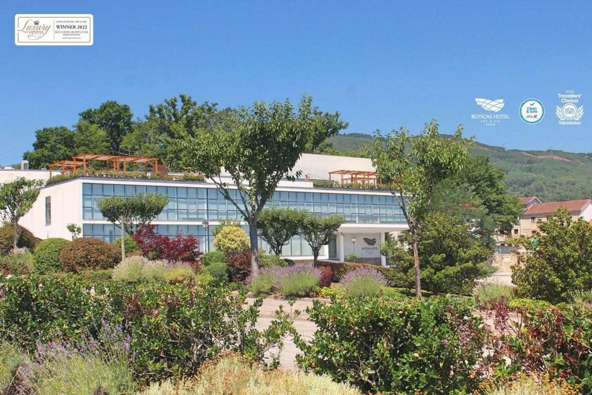 Hotel Boticas