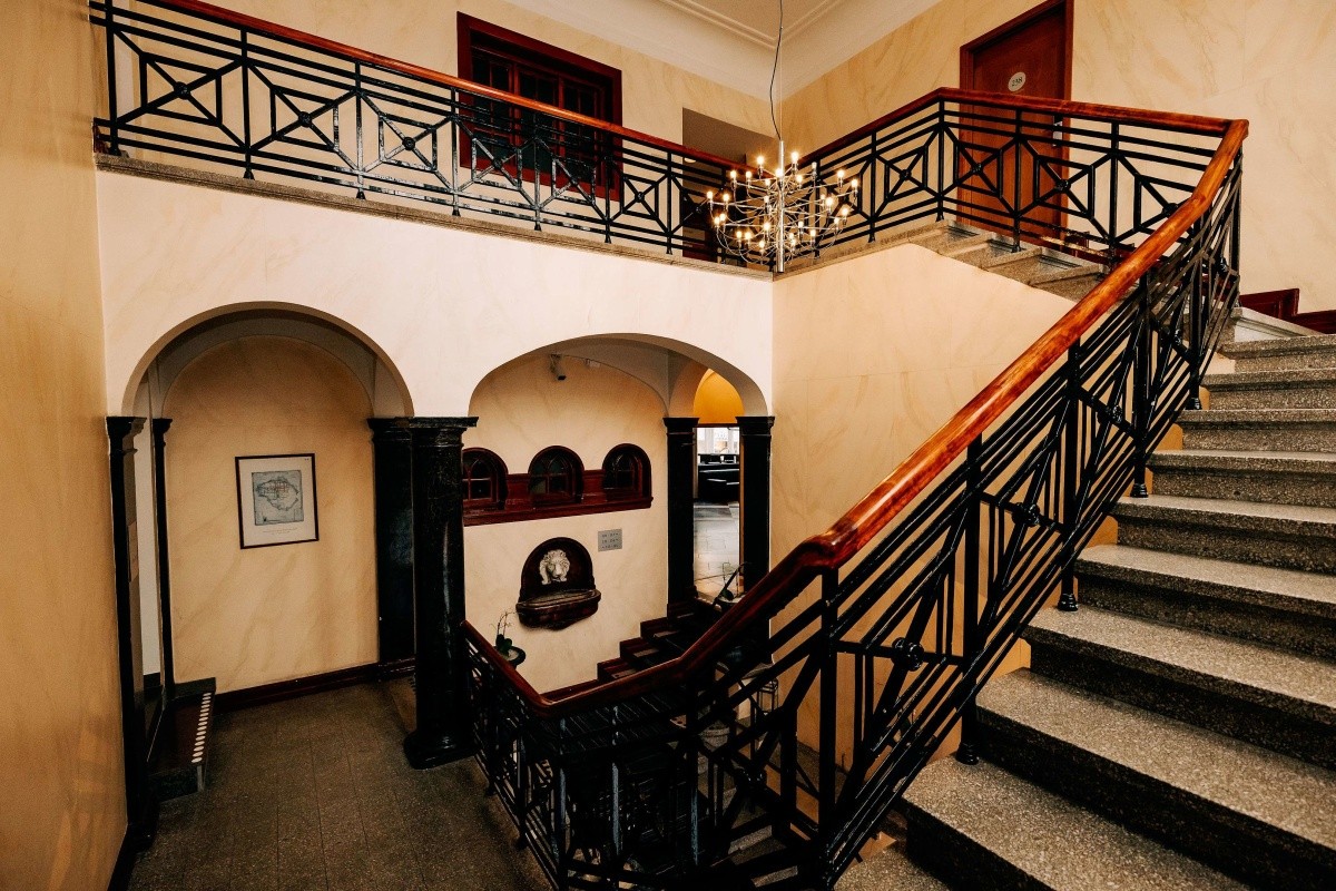 Hotel First Hotel JA