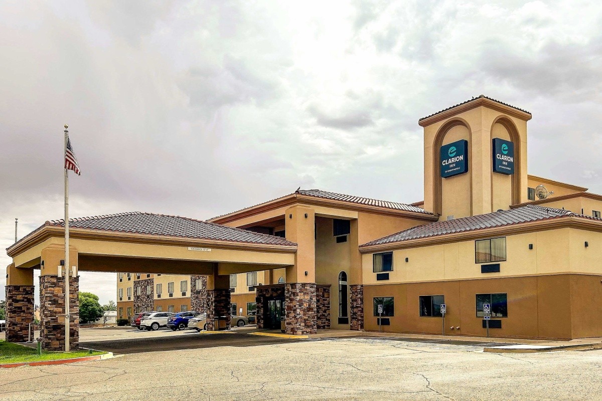 Hotel Clarion Inn Page