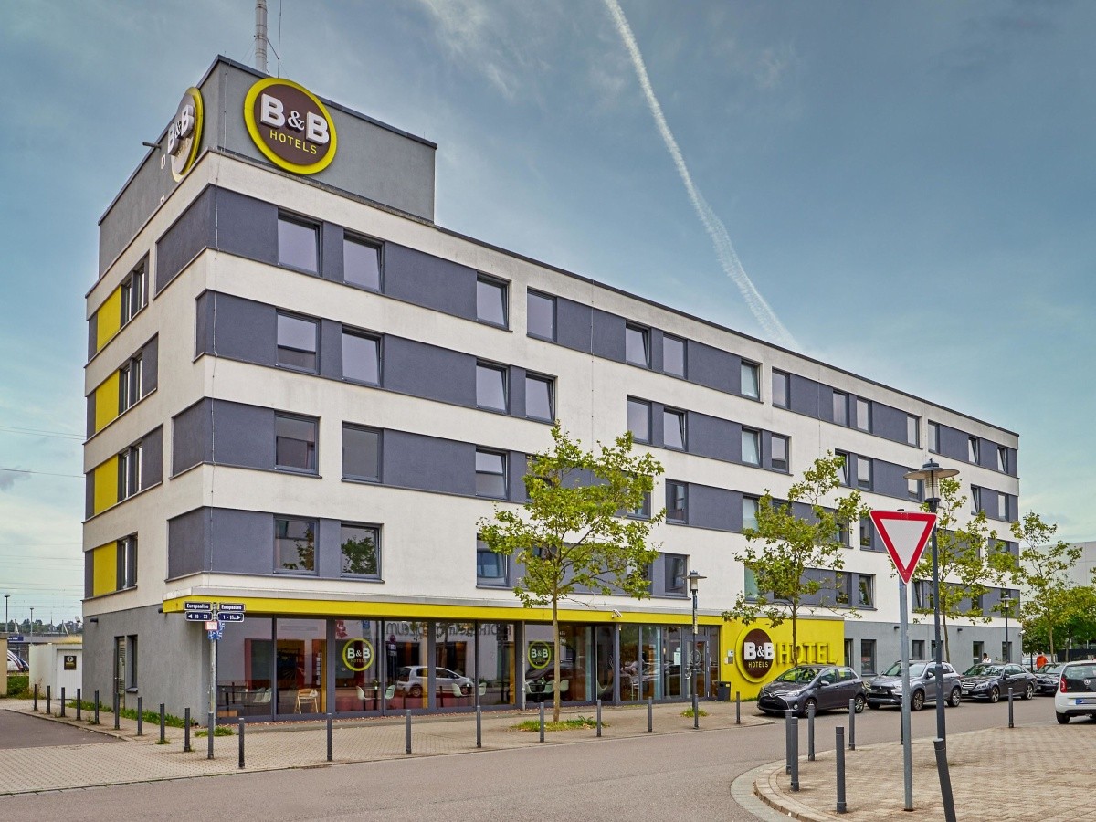 Hotel B&B Saarbrücken Hauptbahnhof (Saarbrücken) - Saarbrücken