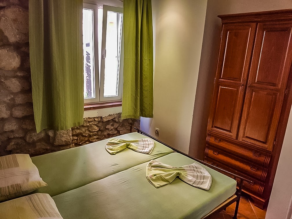 KM TRAVEL Chorvatsko Gradac vila Mirela 1 ložnice AP4+2