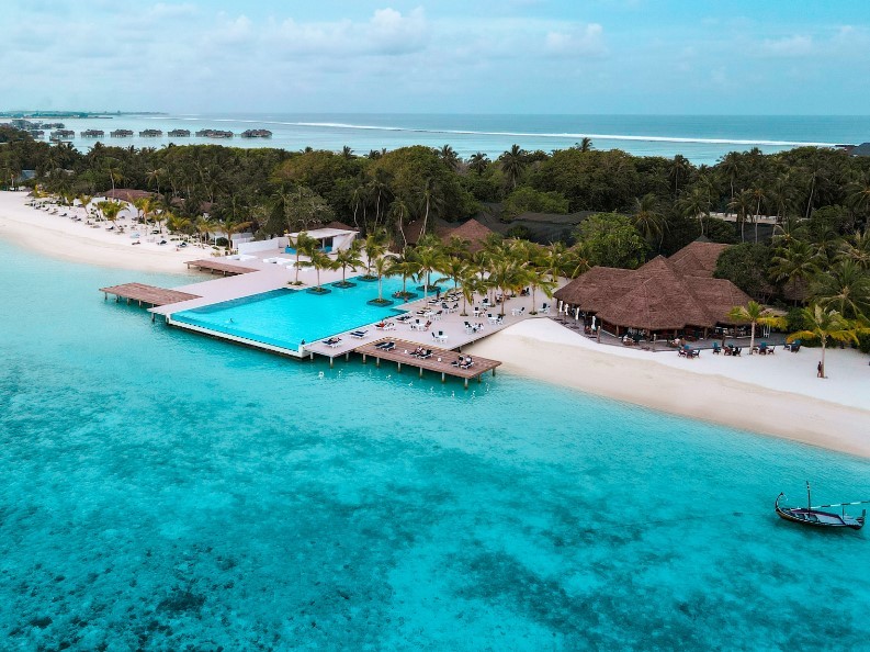 Paradise Island Resort & The Haven at Paradise Island szállás, Maldív ...