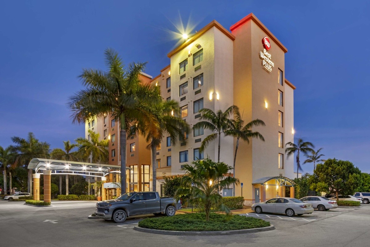 Hotel Best Western Plus Kendall Airport Hotel & Suites (Miami) - Floryda