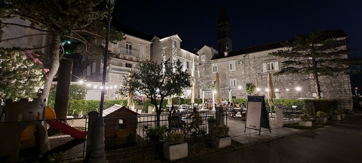 Hotel Leon Coronato Heritage (Perast)