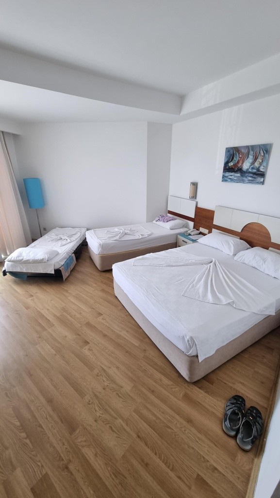 Hotel Zena Resort