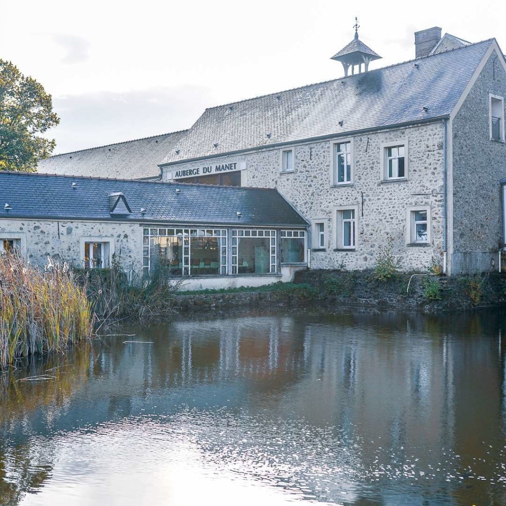 Hotel Qualys Auberge du Manet (Montigny-le-Bretonneux)