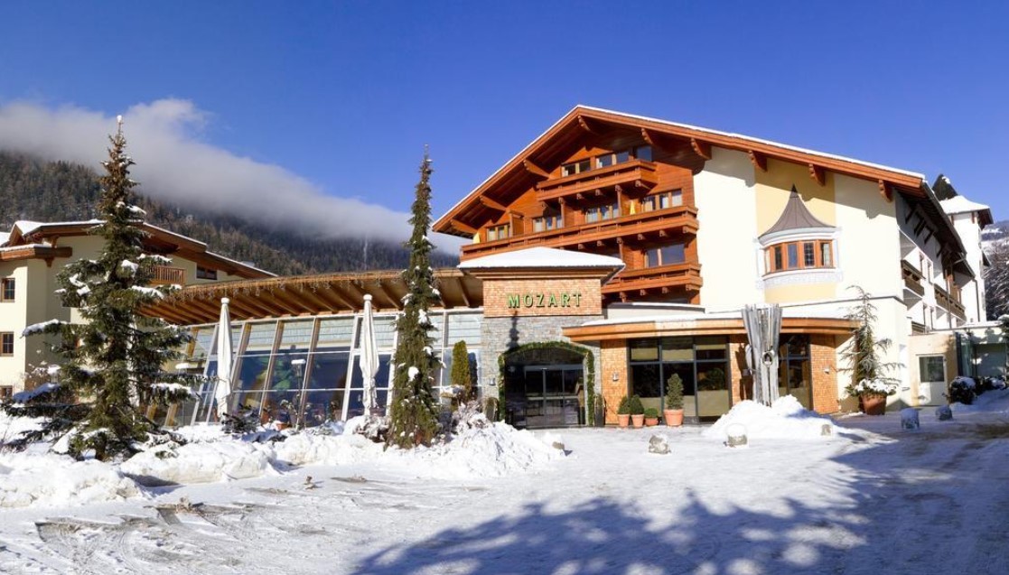 Hotel Miaflor Familien & Aktivresort - Ried im Oberinntal
