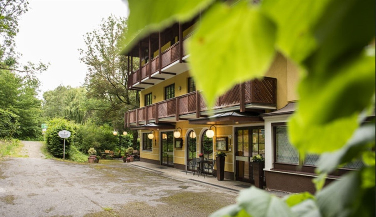 Hotel Parkhotel Zur Klause (Bad Hall) - Bad Hall