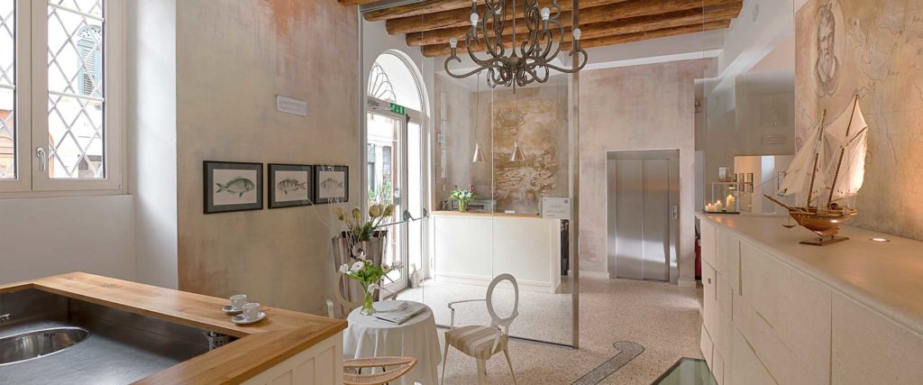 Hotel Gallery Room - Verona