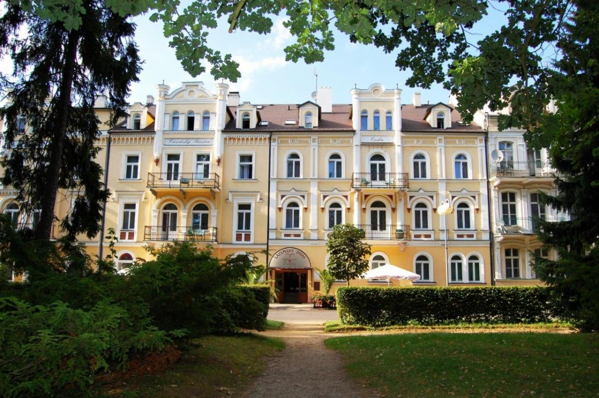 Hotel Kurhaus Erika - Františkovy Lázně