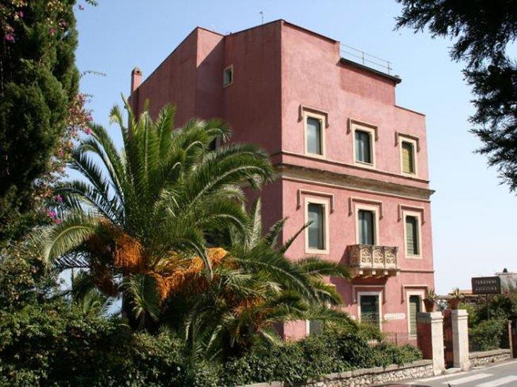 Hotel La Pensione Svizzera - Taormina