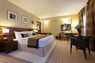 Hotel Capital Plaza Hotel - Bukurešť