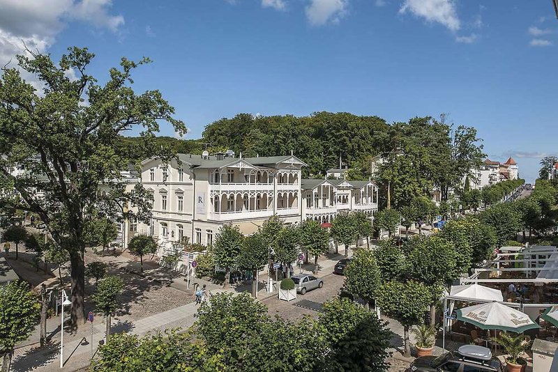 Hotel Romantik ROEWERS Privathotel - Sellin