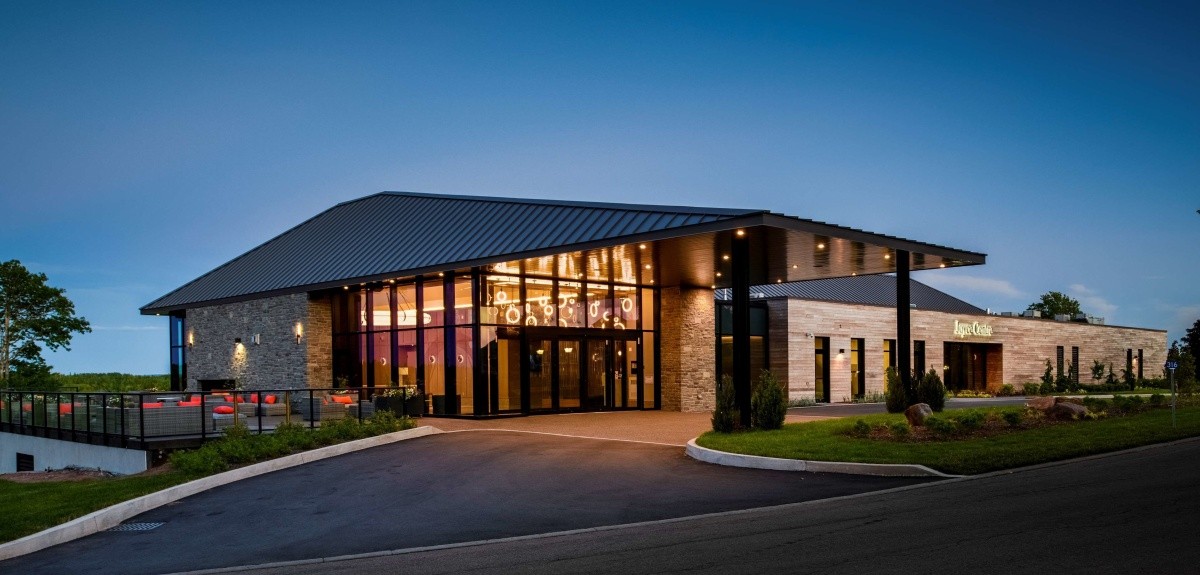 Hotel Fox Harb'r Resort & Spa