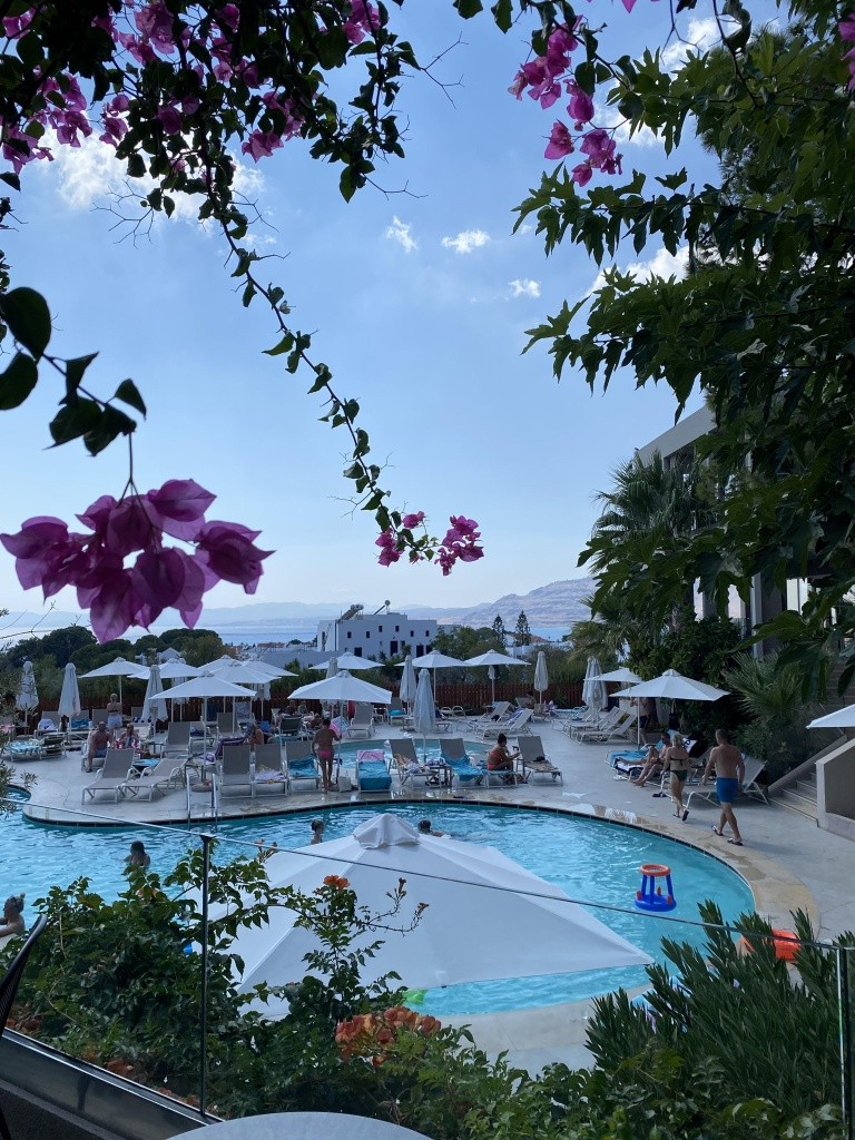 Hotel White Olive Premium Lindos (Ex. Pefkos Garden)