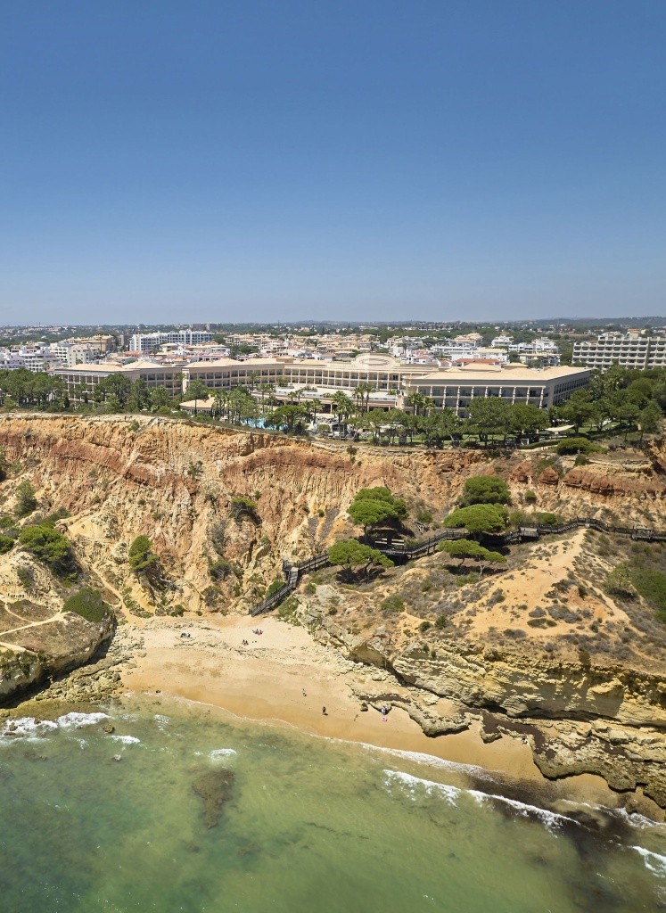 Hotel PortoBay Blue Ocean (ex. TUI BLUE Falesia), Algarve - Portugalia ...