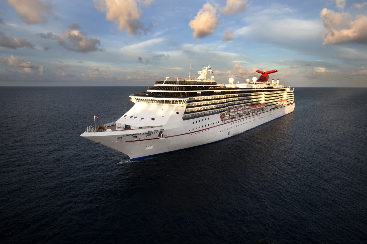 Hotel Carnival Miracle