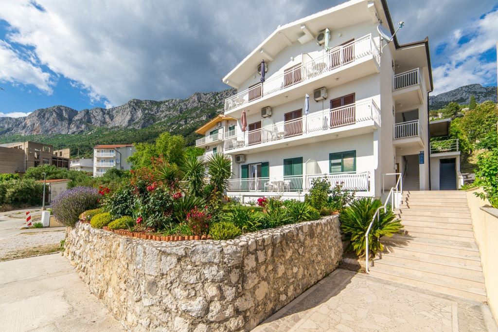 Neda (Maršić) vila - Gradac - Chorvatsko - 101 CK Zemek