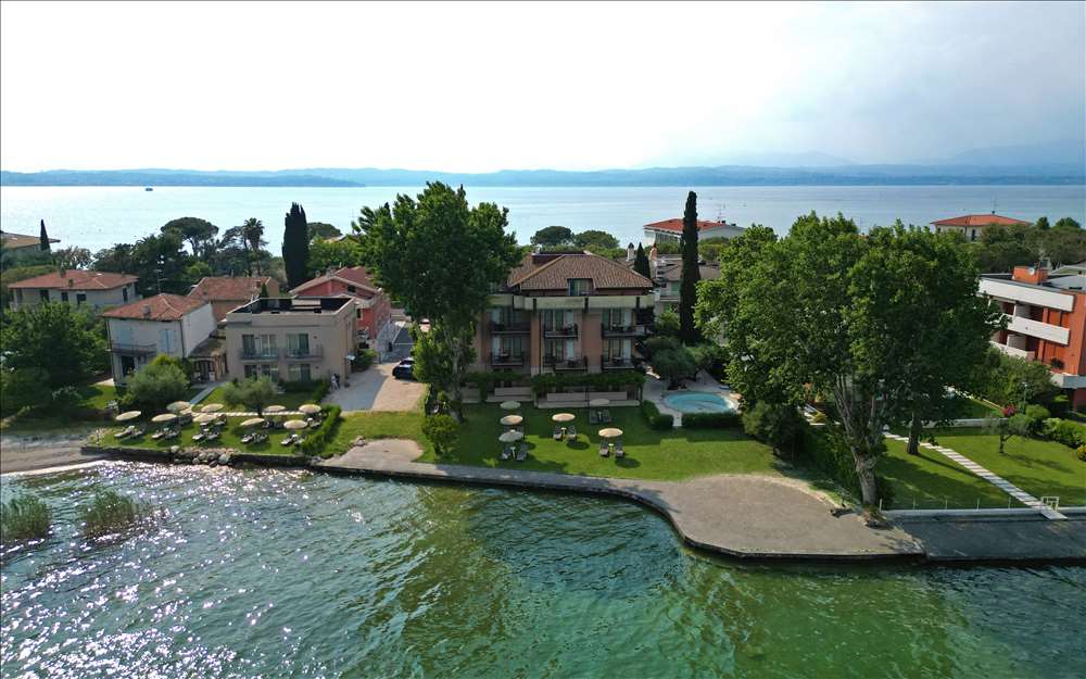 Villa Canneto, Sirmione (5)