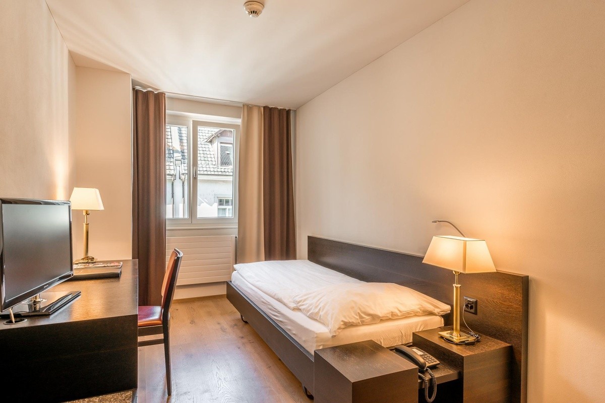 Hotel Alpina - Švajčiarske Alpy