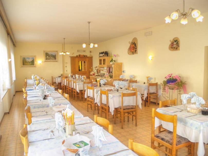 869_04_aida_pozzadifassa_ristorante_all