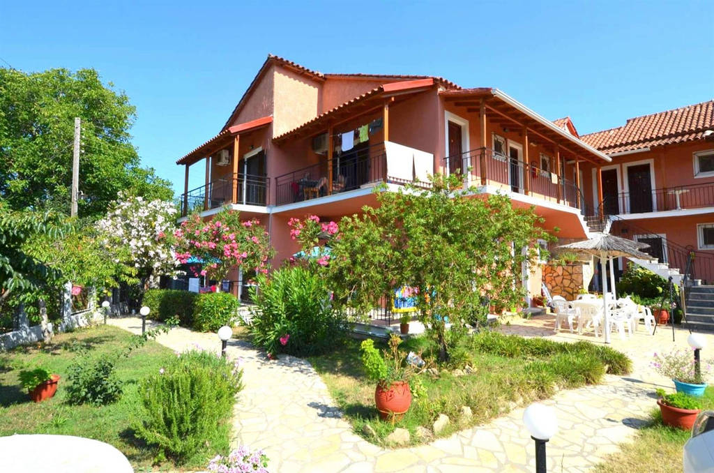 villa-rossa-exterier-ok