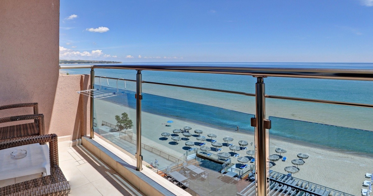 Hotel Paraiso Theopolis