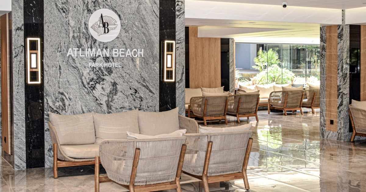 Hotel Atliman Beach Park