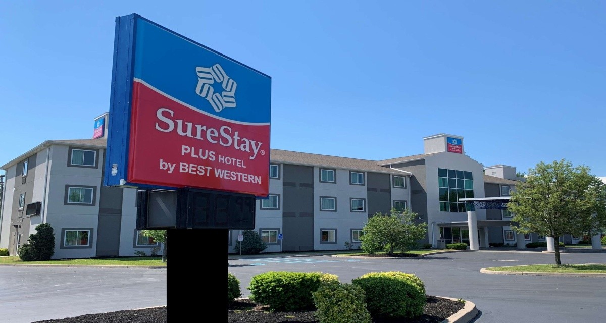 Hotel SureStay Plus Hotel by Best Western Niagara Falls East (Niagara Falls) - Nowy Jork