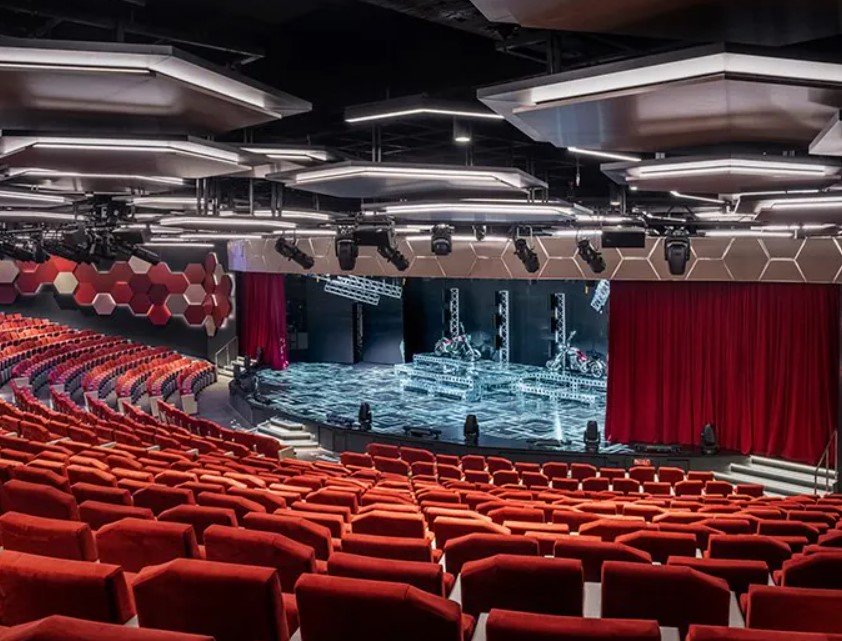 Zábava na lodi MSC World Asia