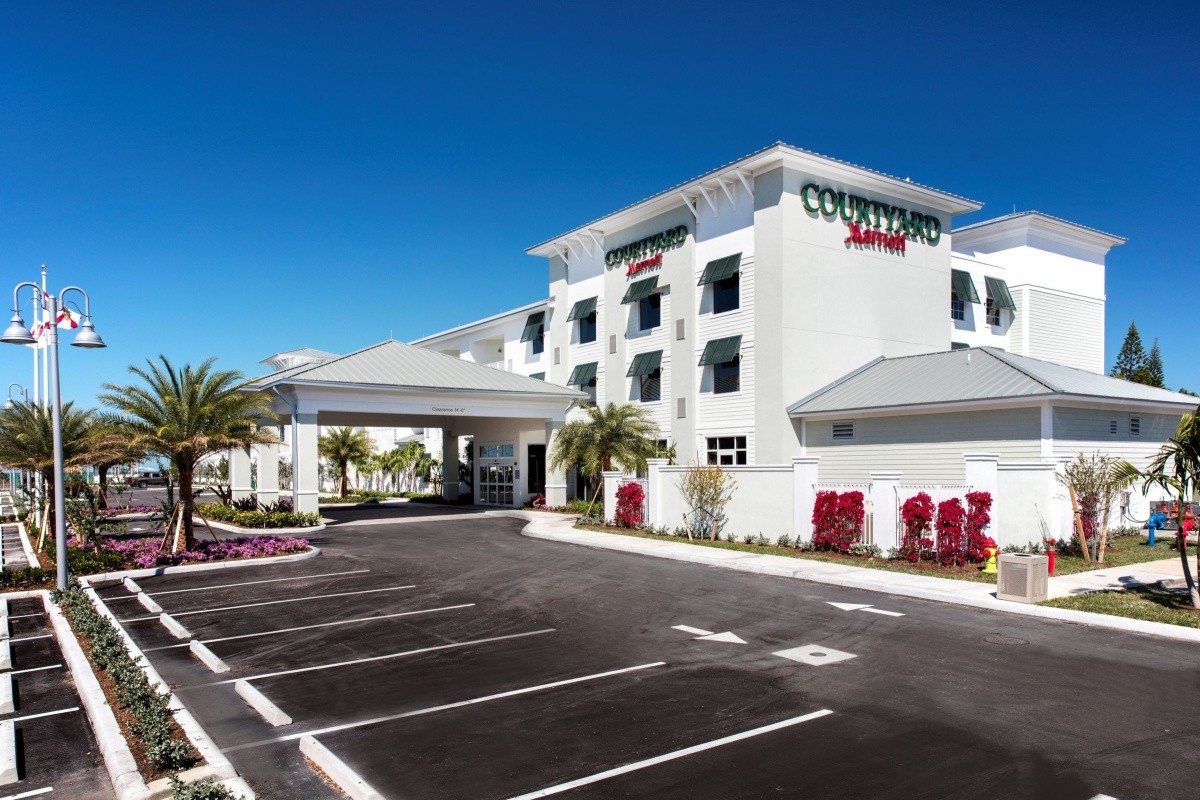 Hotel Courtyard Marathon Florida Keys (Marathon) - Floryda