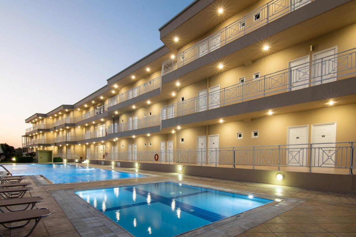 Hotel Chrissy's Paradise
