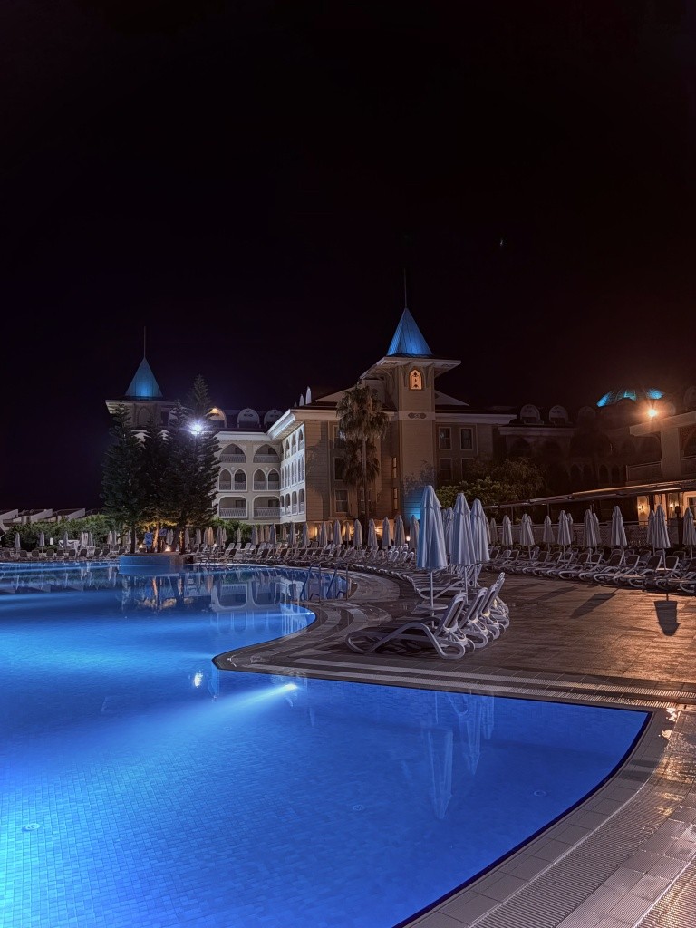 Hotel Side Star Resort
