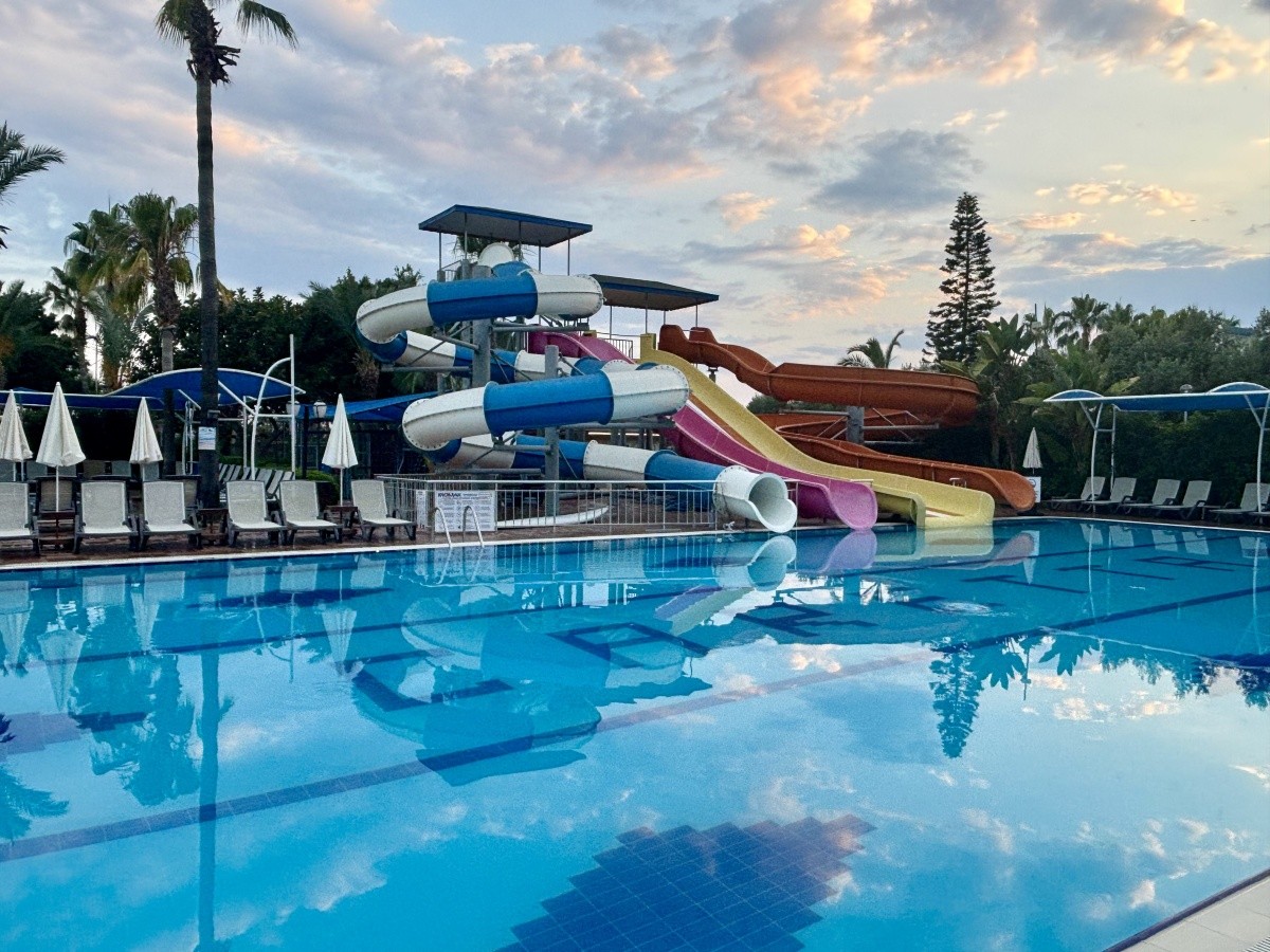 Hotel Caretta Beach