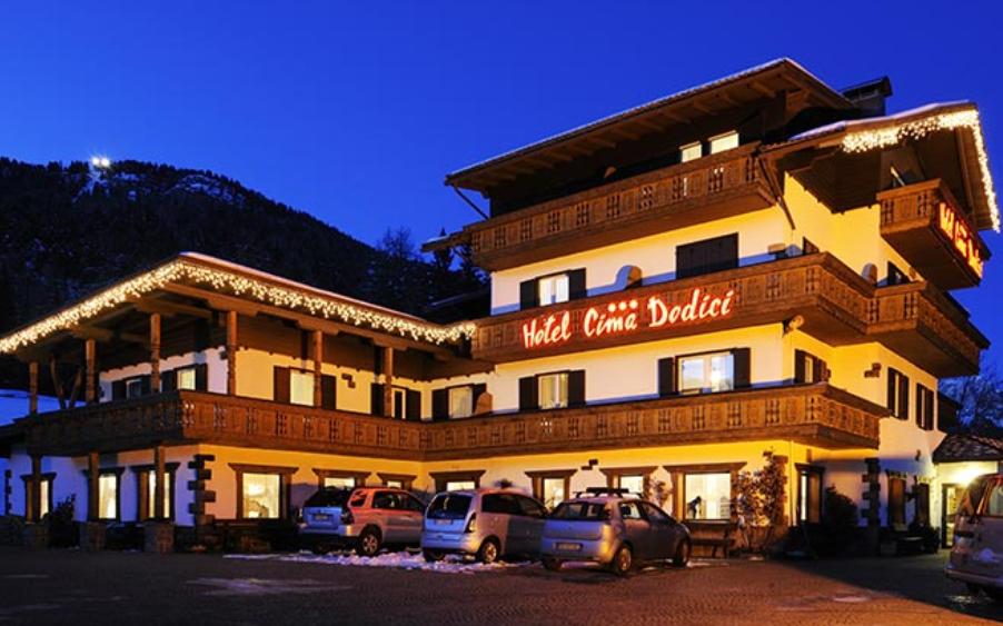 Hotel Cima Dodici Valgo di Fassa (1)