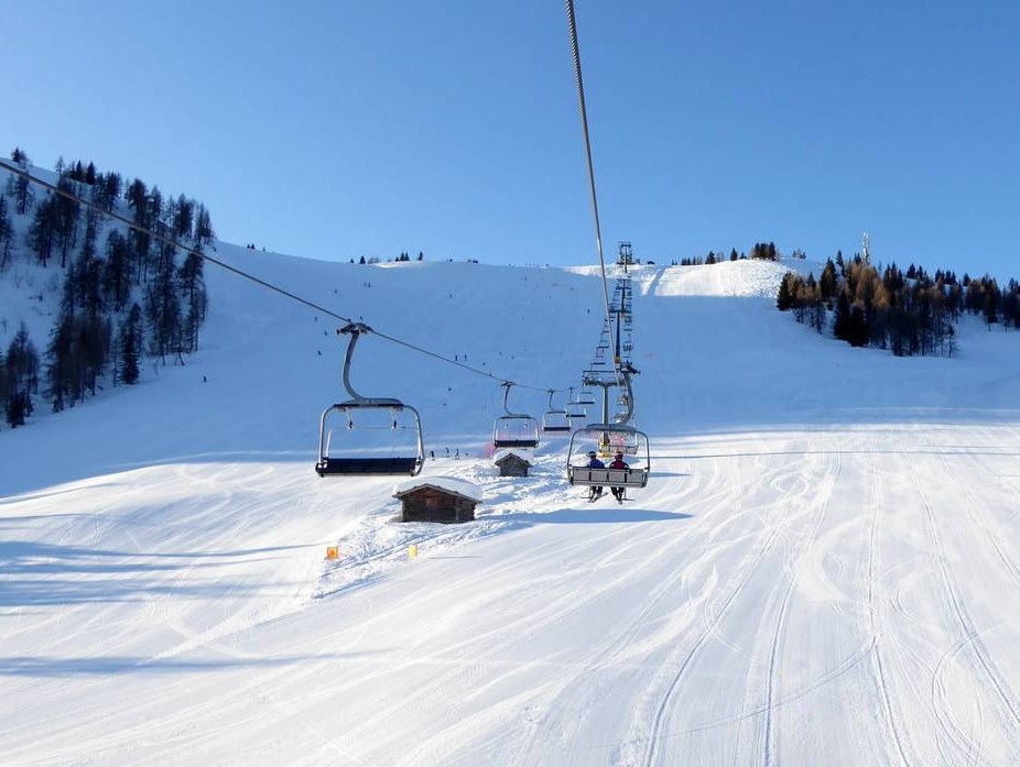 Hotel Corona: Pobyt s polopenzí na 4 noc