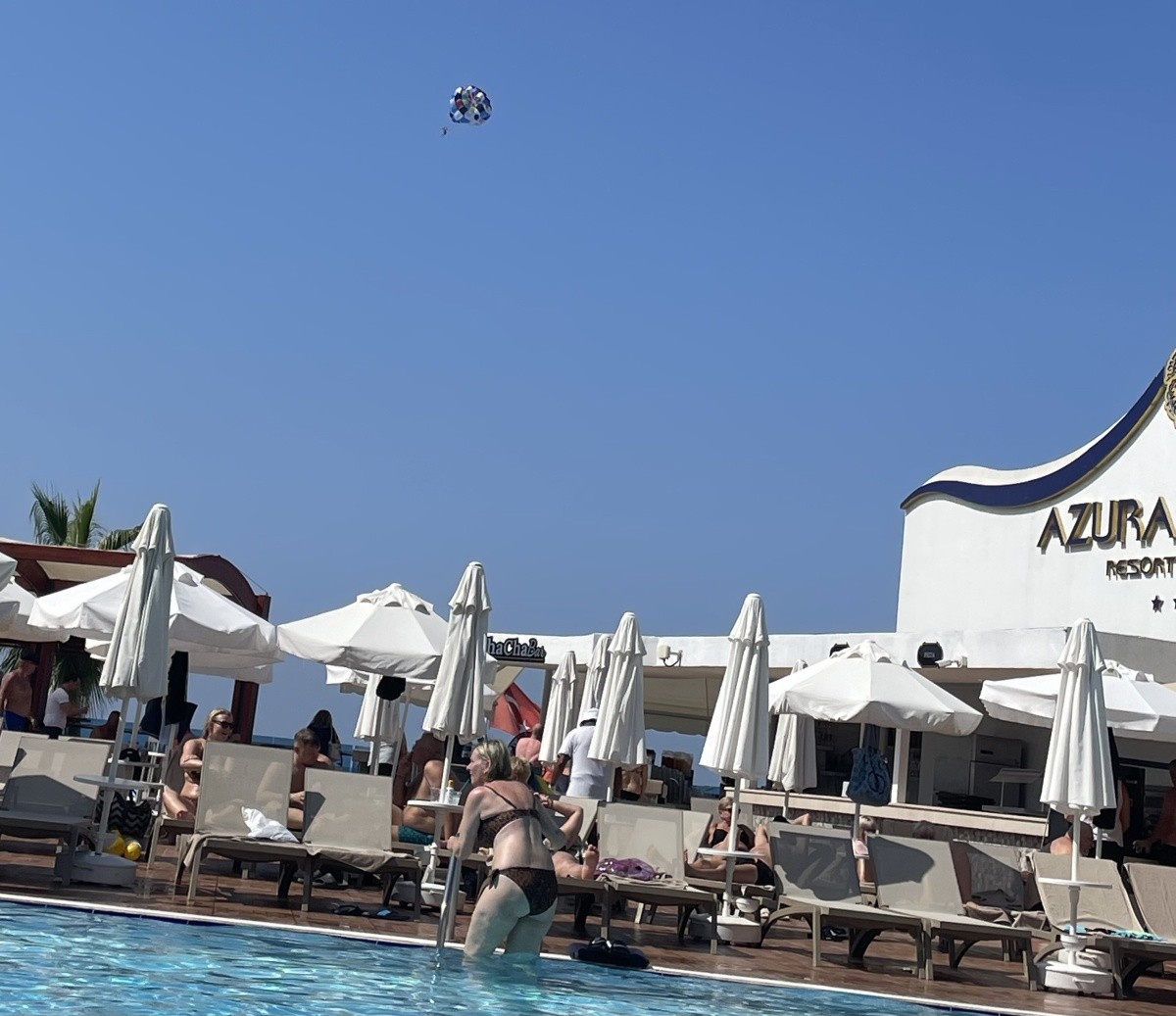 Hotel Azura Deluxe Resort & Spa