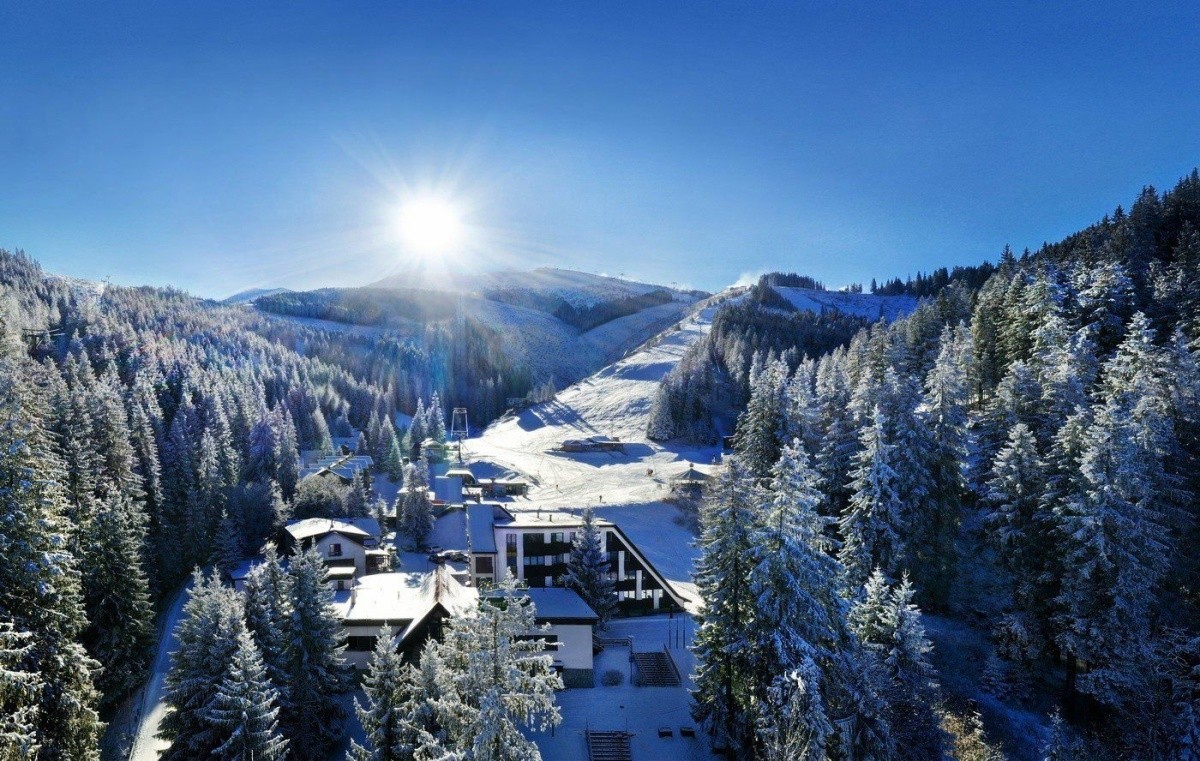 TMR Hotel SKI