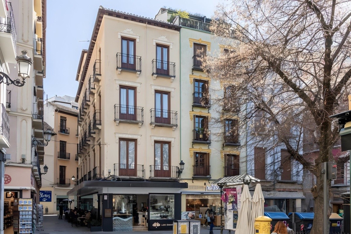Hotel Apartamentos Líbere Granada Catedral - Granada