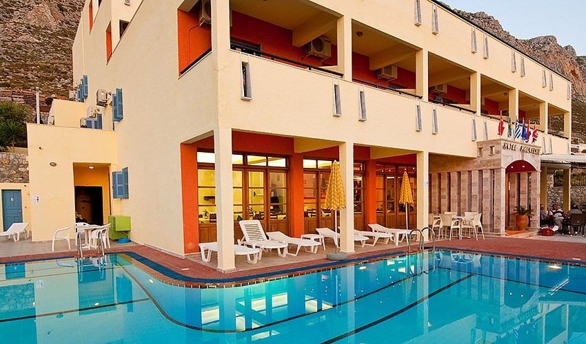 Hotel-Philoxenia-1.jpg
