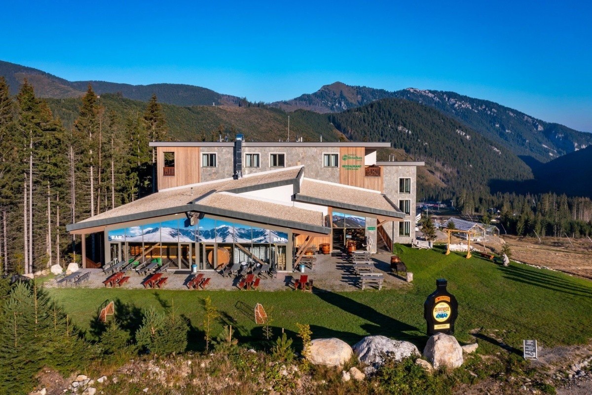 Hotel Strachan Family