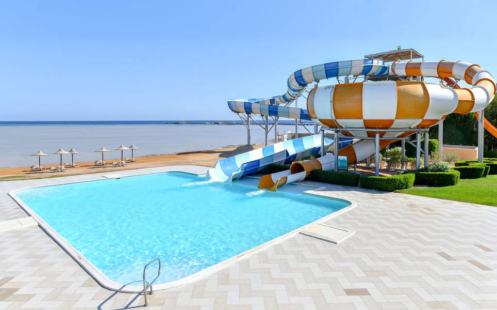 Penthouse se 2 ložnicemi a bazénem
