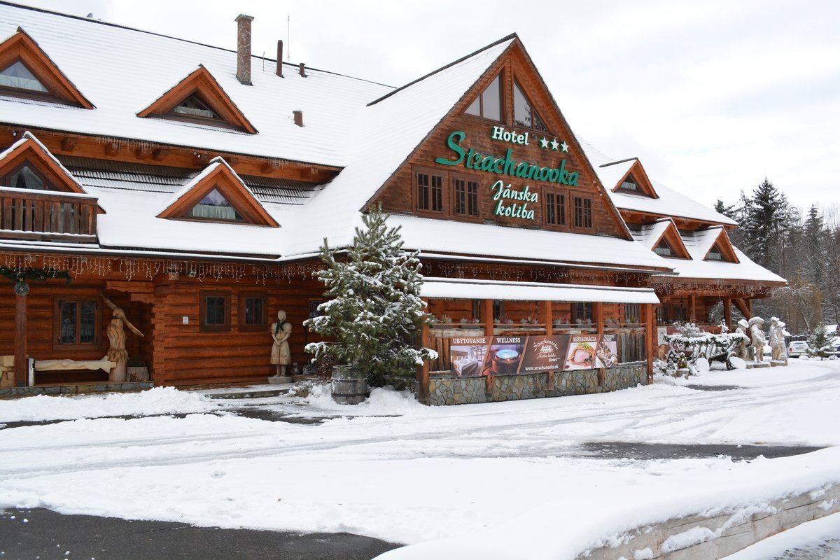 Hotel Strachanovka