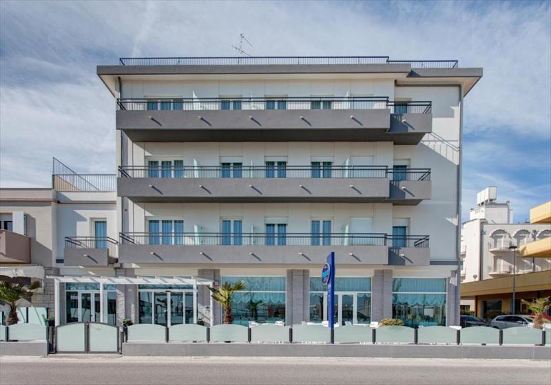 Hotel Platinum (Torre Pedrera)