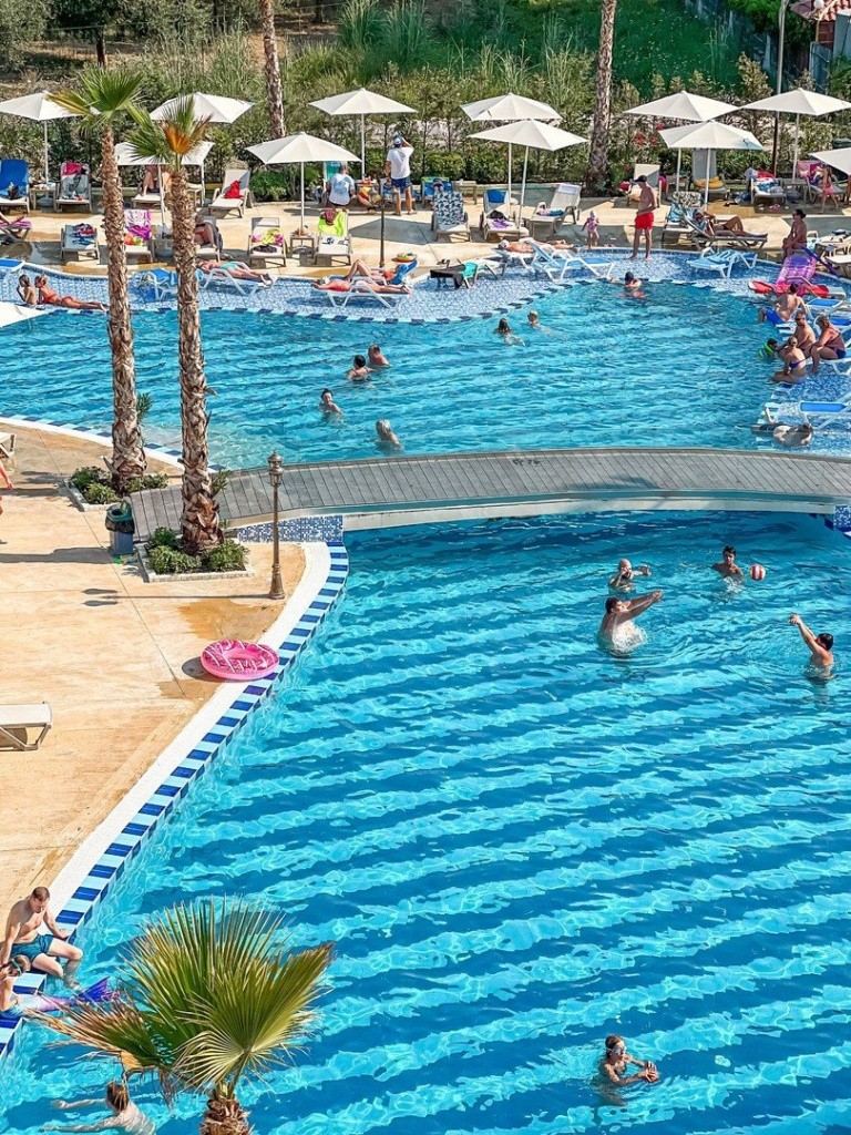 Hotel Fafa Aqua Blue - Golem