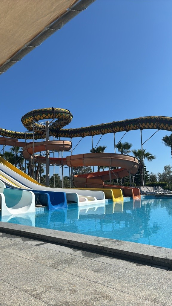 Hotel Sunmelia Beach Resort