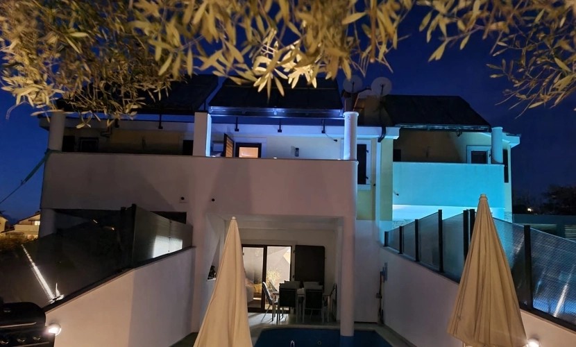 Hotel Holiday Home Rosie - Novigrad