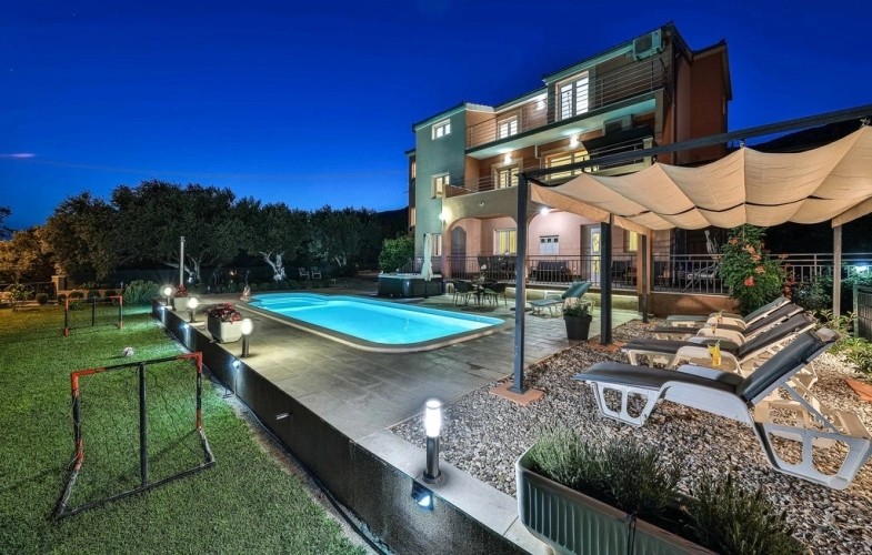 Hotel Villa Leona