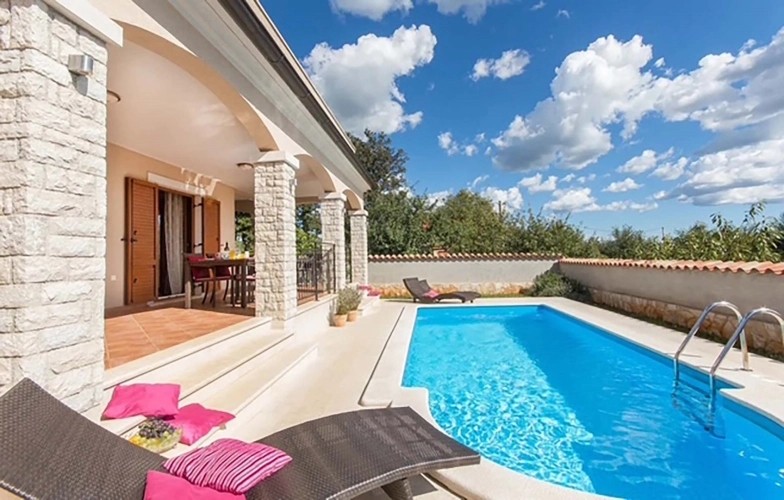 Hotel Villa Antonela (Divšići) - Istria